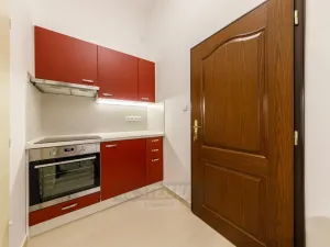 Pronájem bytu 2+1, České Budějovice - České Budějovice 1, nám. Přemysla Otakara II., 103 m2