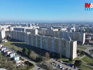 Prodej bytu 3+1, Hradec Králové - Třebeš, třída Edvarda Beneše, 99 m2