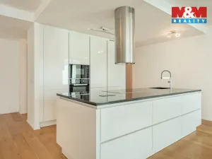 Prodej rodinného domu, Praha - Libuš, V Hrobech, 279 m2