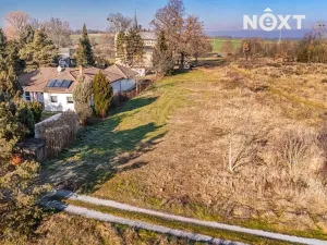 Prodej pozemku pro bydlení, Choltice, 2042 m2