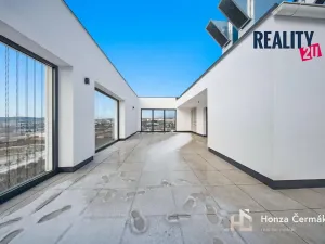 Pronájem bytu 1+kk, Brno, 42 m2