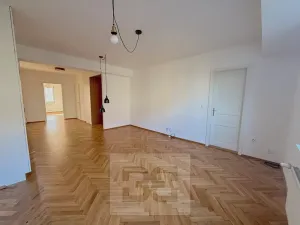 Pronájem bytu 3+kk, Praha - Vršovice, Amurská, 72 m2