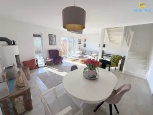 Pronájem rodinného domu, Horoměřice, Karla IV., 94 m2