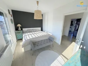 Pronájem rodinného domu, Horoměřice, Karla IV., 94 m2