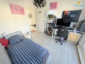 Pronájem rodinného domu, Horoměřice, Karla IV., 94 m2