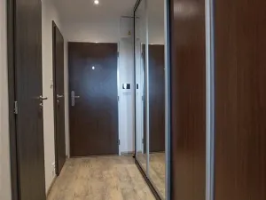 Pronájem bytu 2+kk, Praha, Pujmanové, 40 m2