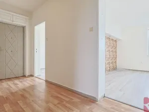 Prodej bytu 3+1, Pátek, 79 m2