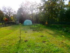 Prodej zahrady, Znojmo, 1330 m2