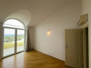 Prodej bytu 4+kk, Pula, Chorvatsko, 115 m2