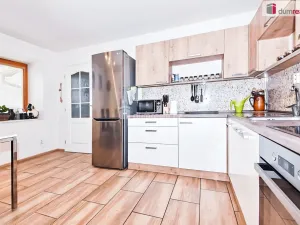 Prodej rodinného domu, Hostín, 210 m2