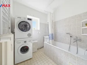 Prodej bytu 2+1, Karlovy Vary, Koptova, 78 m2