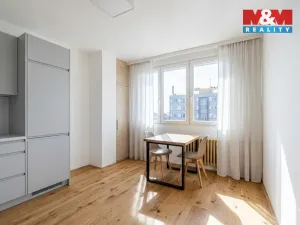 Prodej bytu 1+1, Plzeň - Jižní Předměstí, Čermákova, 43 m2