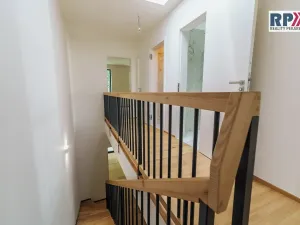 Prodej bytu 5+kk, Praha - Klánovice, U trativodu, 146 m2