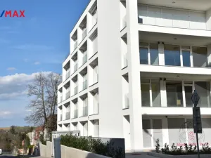 Pronájem bytu 1+kk, Znojmo, Jarošova, 33 m2