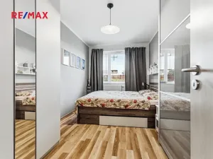 Prodej bytu 2+kk, Praha - Hostavice, U Hostavického potoka, 50 m2