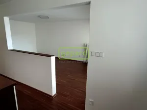 Prodej bytu 3+1, Český Krumlov, Sídliště Plešivec, 69 m2