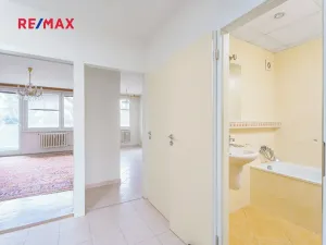 Prodej bytu 3+1, Praha - Čimice, Křivenická, 72 m2