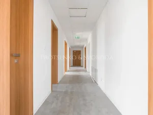 Pronájem kanceláře, Velká Bíteš, 270 m2