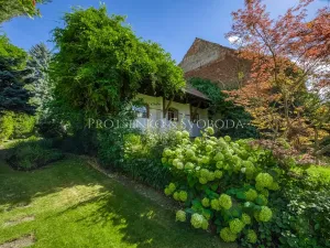 Prodej ubytování, Křižanov, Benešovo náměstí, 530 m2