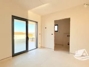 Prodej bytu 4+kk, Vodice, Chorvatsko, 95 m2
