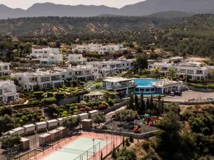 Prodej bytu 1+kk, Agios Amvrosios Keryneias, Kypr, 38 m2