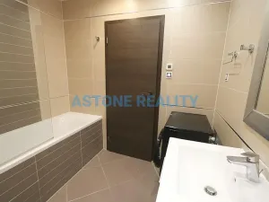 Prodej bytu 2+kk, Praha - Žižkov, Olšanská, 59 m2