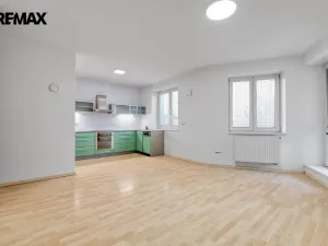 Prodej bytu 2+kk, Frýdek-Místek - Frýdek, Na Vyhlídce, 56 m2