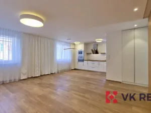 Pronájem bytu 3+kk, Plzeň - Jižní Předměstí, Raisova, 86 m2