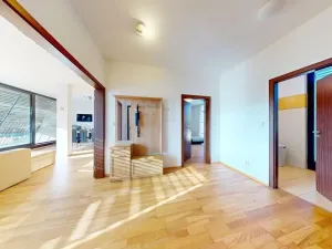 Prodej bytu 3+kk, Karlovy Vary, Pražská silnice, 120 m2