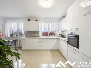 Prodej rodinného domu, Bohutice, 248 m2