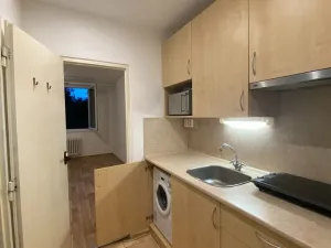 Pronájem bytu 1+kk, Brno - Královo Pole, Herčíkova, 29 m2
