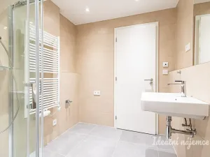 Pronájem bytu 1+kk, Praha - Horní Měcholupy, Milánská, 39 m2