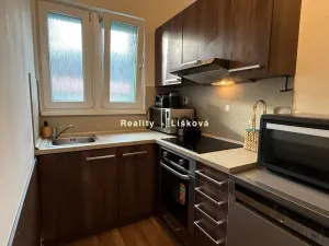 Pronájem bytu 2+1, Ústí nad Labem - Neštěmice, Opletalova, 50 m2