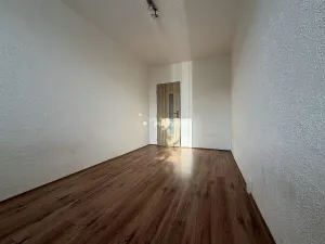 Prodej bytu 3+kk, Praha - Kyje, Travná, 62 m2
