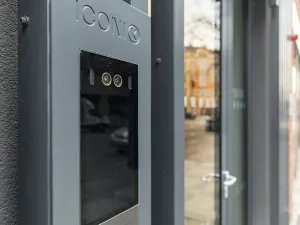 Pronájem bytu 2+kk, Praha - Karlín, Sokolovská, 55 m2