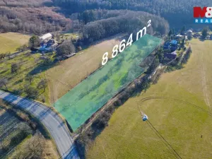 Prodej zahrady, Zlín - Kudlov, 8864 m2