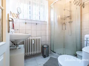 Pronájem bytu 2+kk, Praha, Novorossijská, 35 m2