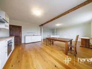 Prodej zemědělské usedlosti, Náklo, 521 m2