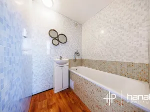 Pronájem bytu 2+1, Olomouc, tř. Kosmonautů, 51 m2