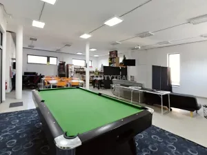 Pronájem obchodního prostoru, Strakonice, Bezděkovská, 111 m2