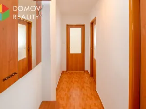 Pronájem bytu 3+kk, Králův Dvůr, Pod Hájem, 67 m2