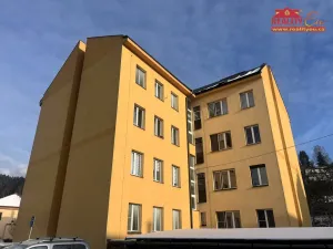 Pronájem bytu 3+1, Úpice, Plickova, 95 m2