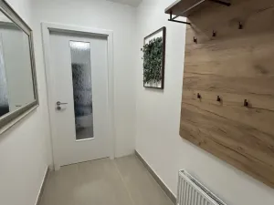 Pronájem bytu 2+kk, Pardubice - Zelené Předměstí, Bratranců Veverkových, 57 m2