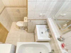 Pronájem bytu 1+kk, Praha, Květnového vítězství, 31 m2