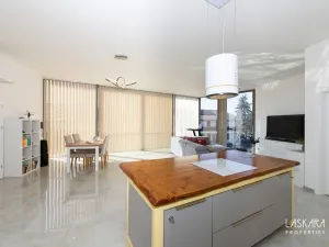 Pronájem bytu 3+kk, Horoušany - Horoušánky, Hlavní, 129 m2