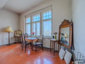 Prodej bytu 2+1, Opava - Předměstí, Komenského, 81 m2