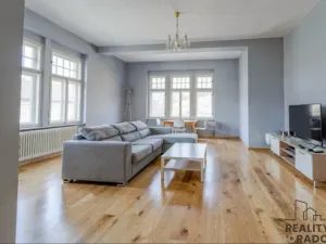 Prodej bytu 2+1, Opava - Předměstí, Komenského, 81 m2