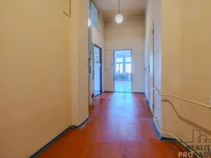 Prodej bytu 2+1, Opava - Předměstí, Komenského, 81 m2