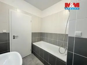 Pronájem bytu 1+kk, Kladno - Kročehlavy, Jaroslava Holečka, 37 m2