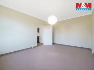Pronájem bytu 2+kk, Karlovy Vary - Rybáře, Sibiřská, 37 m2